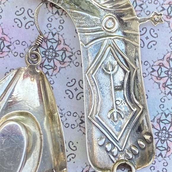 Signed-Sterling Silver Cowboy Hat & Boot Dangle Earrings Native American Western - Picture 7 of 10